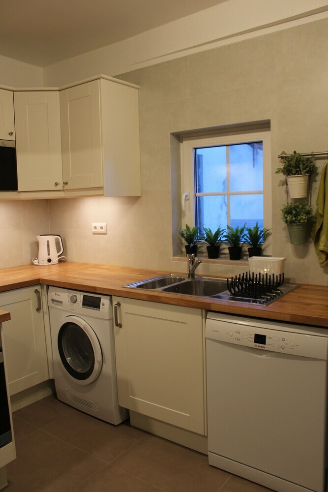Stylish Lisbon Apartment In Alfama