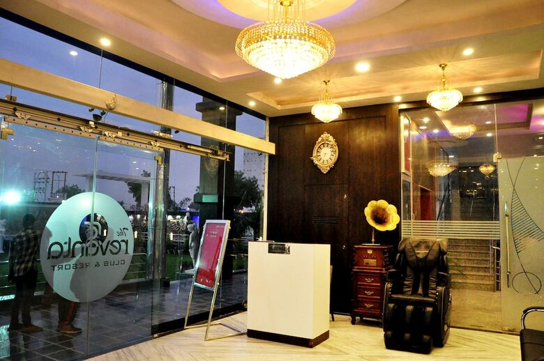 Hotel The Revanta