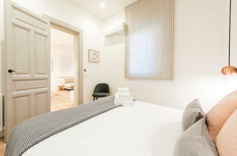 Apartamentos Goya City Center