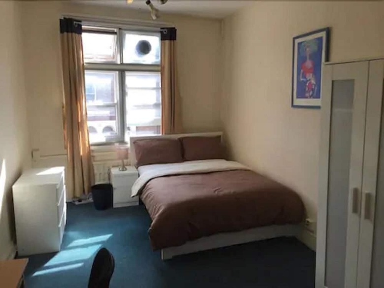 Hostal Amity Hostel