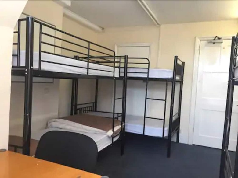 Hostal Amity Hostel