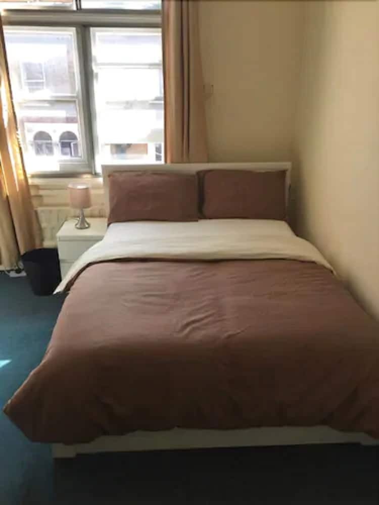 Hostal Amity Hostel