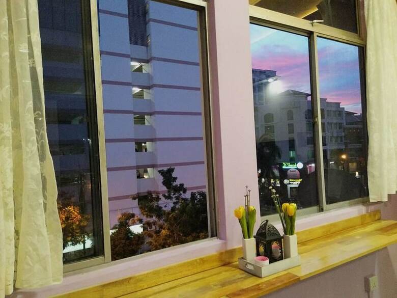 Hostal Escape Backpackers Kk