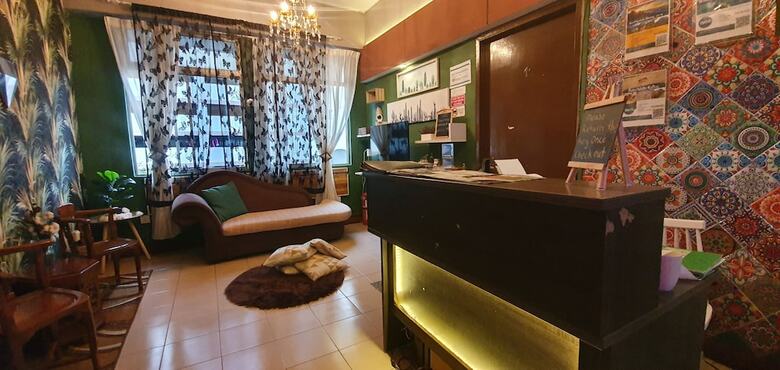 Hostal Escape Backpackers Kk