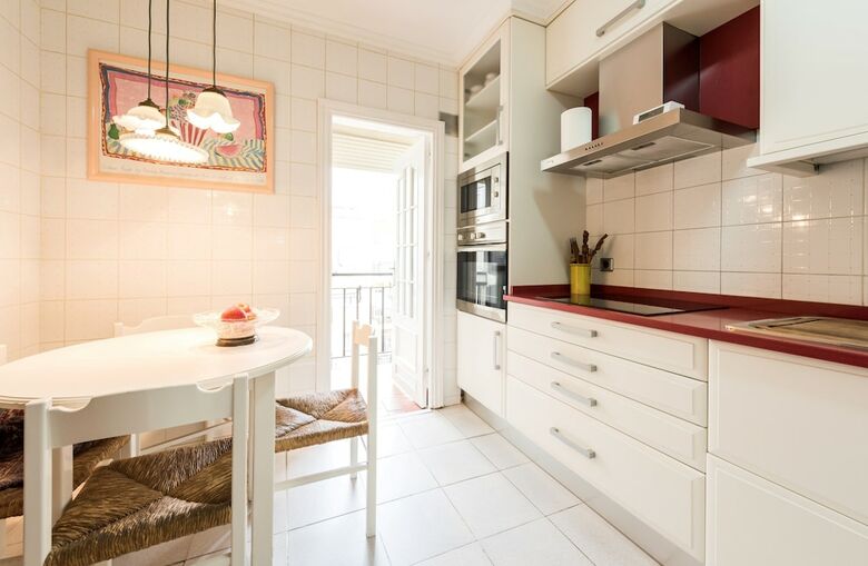 Apartamentos Reina Sof�a City Center