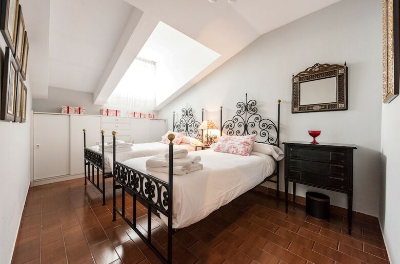 Apartamentos Reina Sof�a City Center