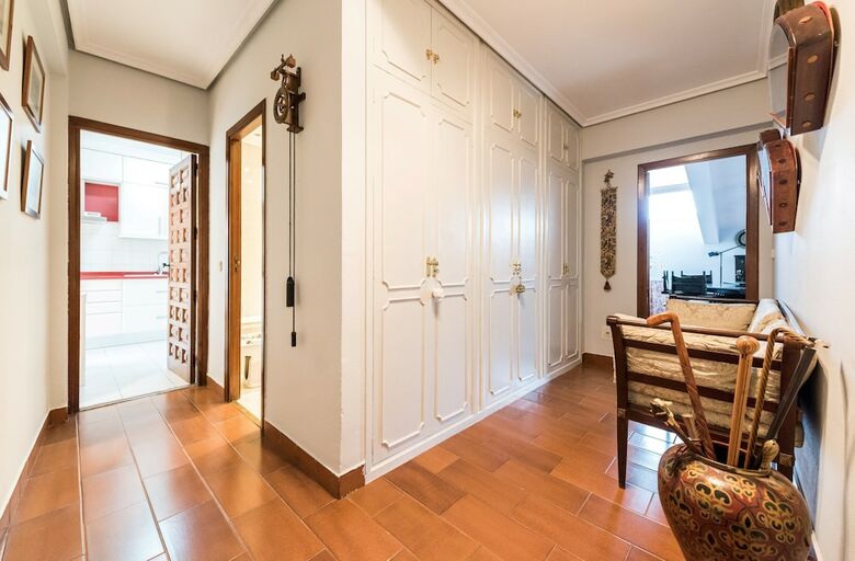 Apartamentos Reina Sof�a City Center