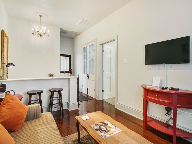 Bed & Breakfast Marigny Manor House