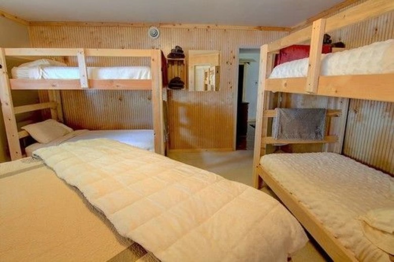 Bed & Breakfast Alaska's Heritage Lodge