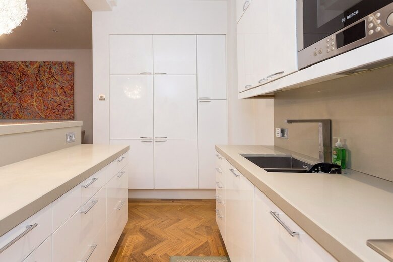 2 Bedroom Apartment In Notting Hill