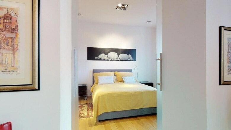Riva And Diocletian Apartments
