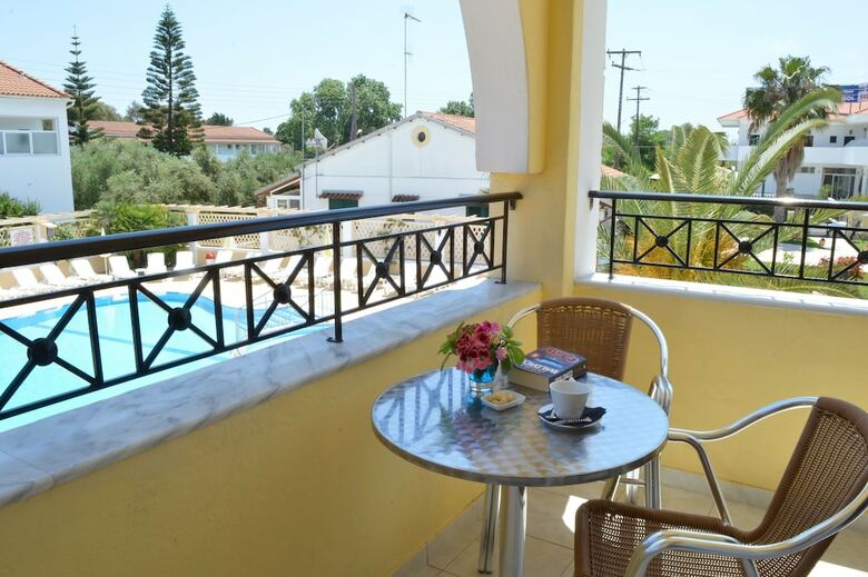 Aparthotel Konstantina Apartments