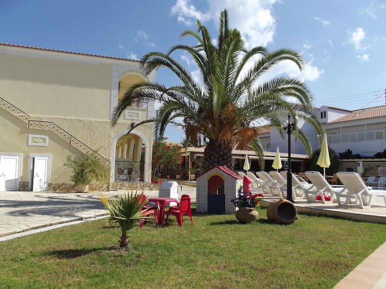 Aparthotel Konstantina Apartments