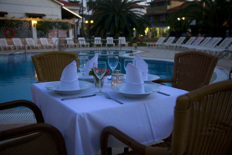 Aparthotel Konstantina Apartments