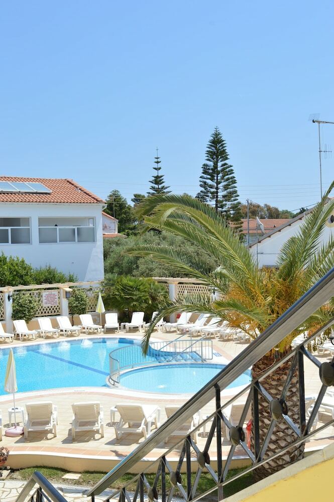 Aparthotel Konstantina Apartments