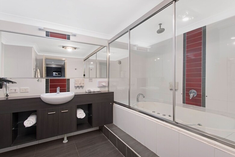 Motel Platinum International
