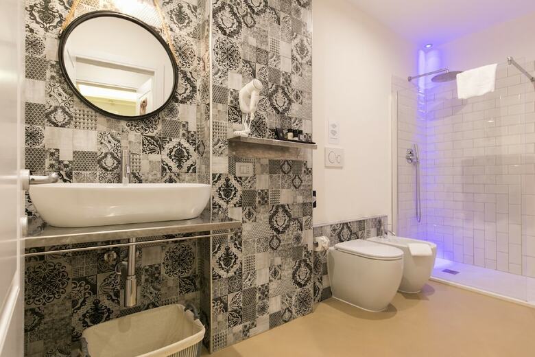 Hotel Trevi Contemporary Suite