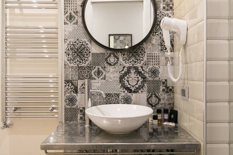 Hotel Trevi Contemporary Suite