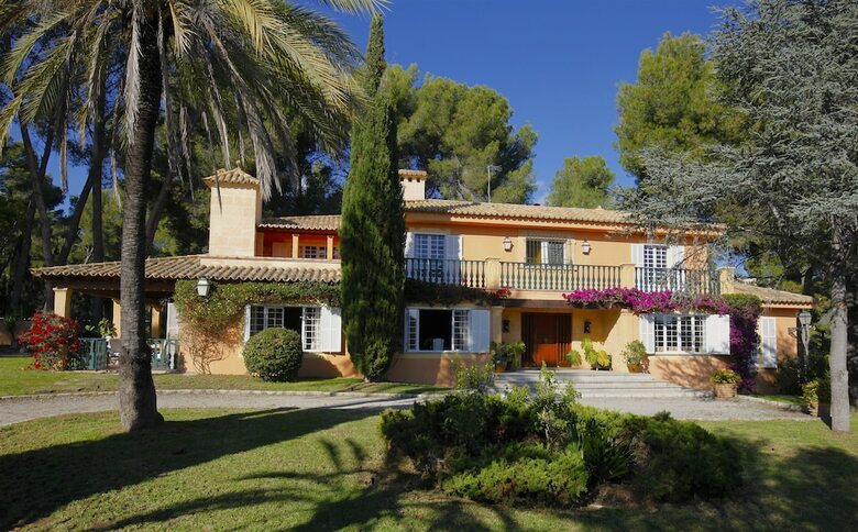 Villa Son Vida Home And Golf
