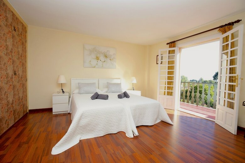 Villa Son Vida Home And Golf