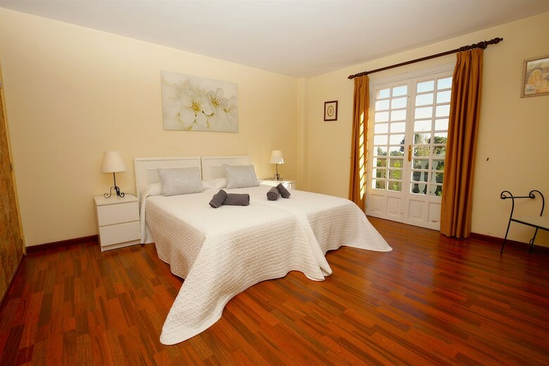 Villa Son Vida Home And Golf