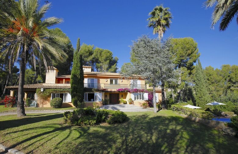 Villa Son Vida Home And Golf