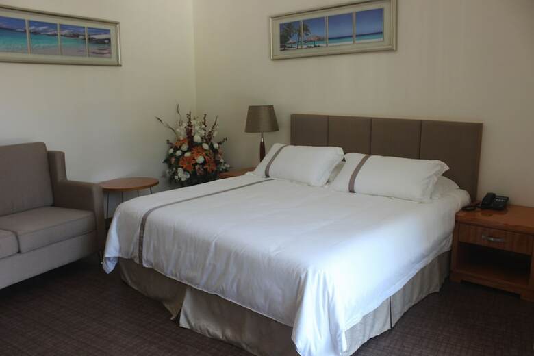 Saipan Beach Hotel