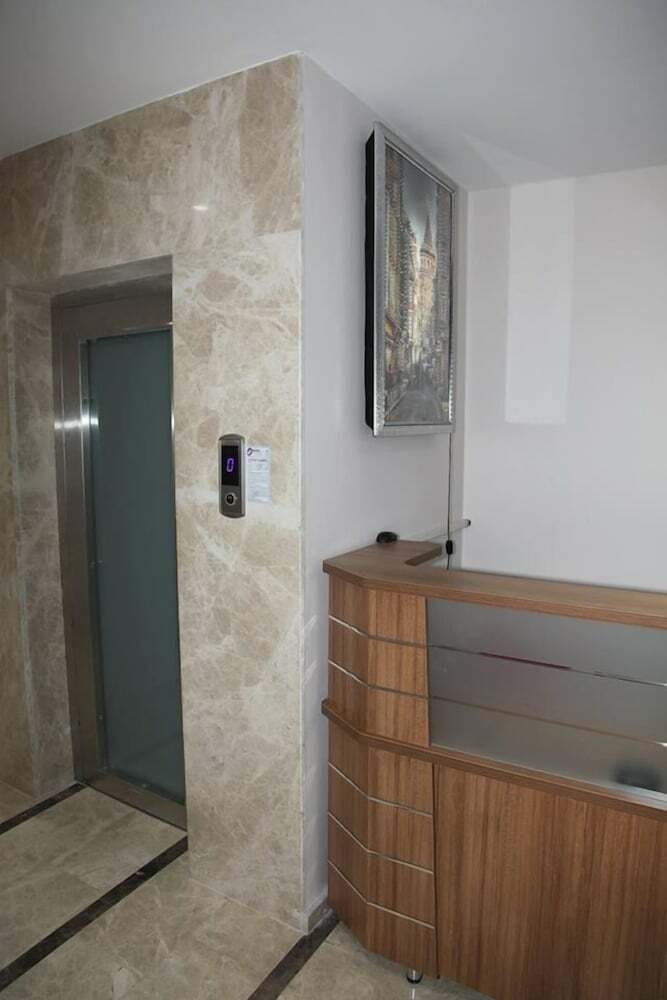Karas Apart Hotel