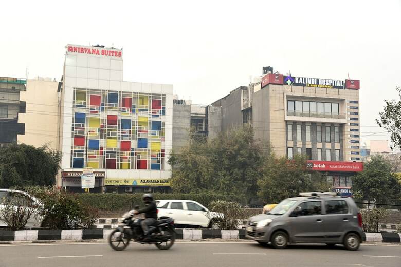 Hotel Nirvana Suites