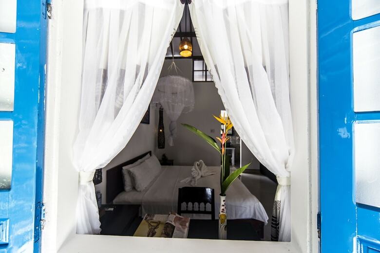 Hotel Cashew Tree Bungalow