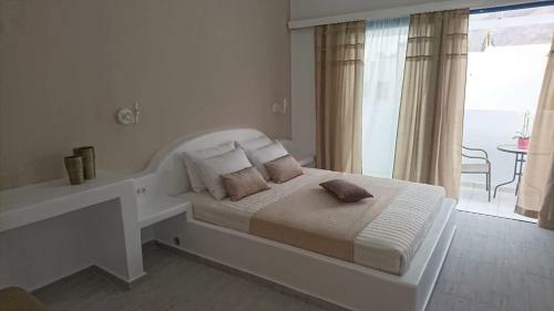 Ino Hotel