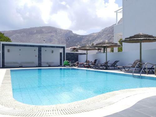 Ino Hotel