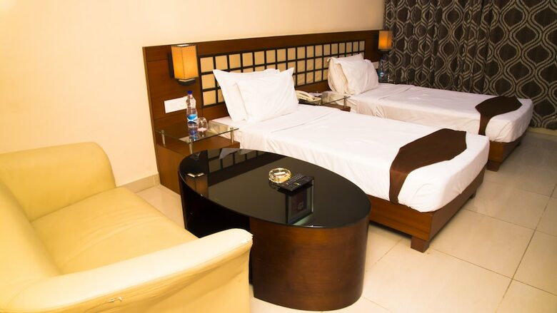 Hotel Kamlesh Continental