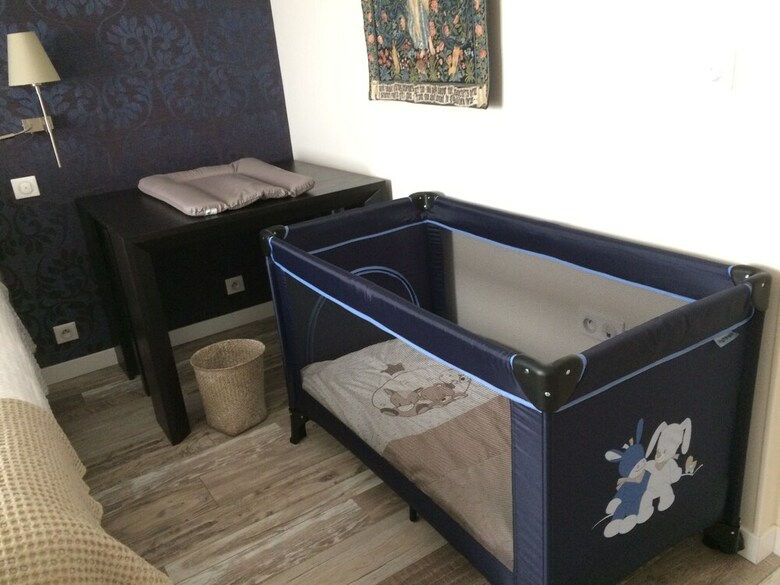 Hotel Les Suites Champenoises