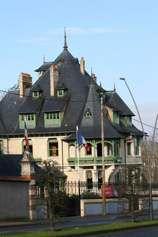 Hotel Les Suites Champenoises