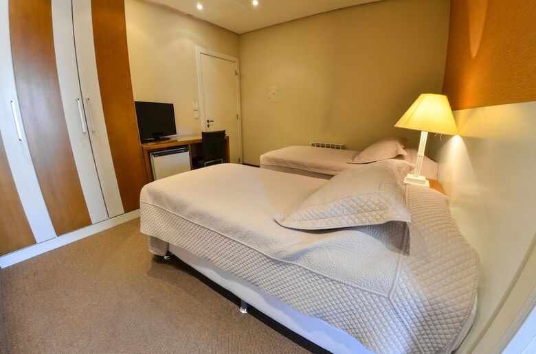 Hotel Canto Belo