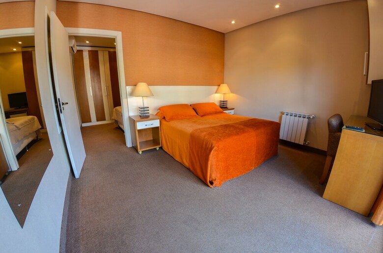 Hotel Canto Belo
