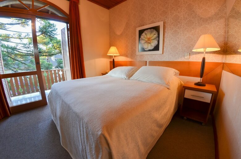 Hotel Canto Belo