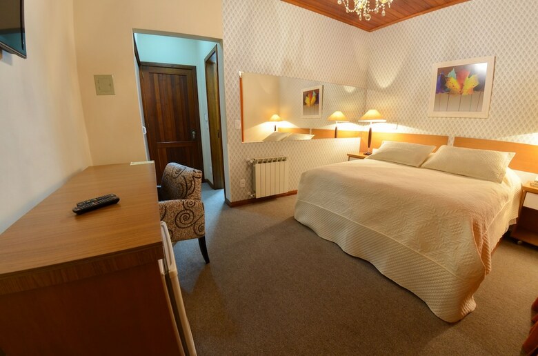 Hotel Canto Belo