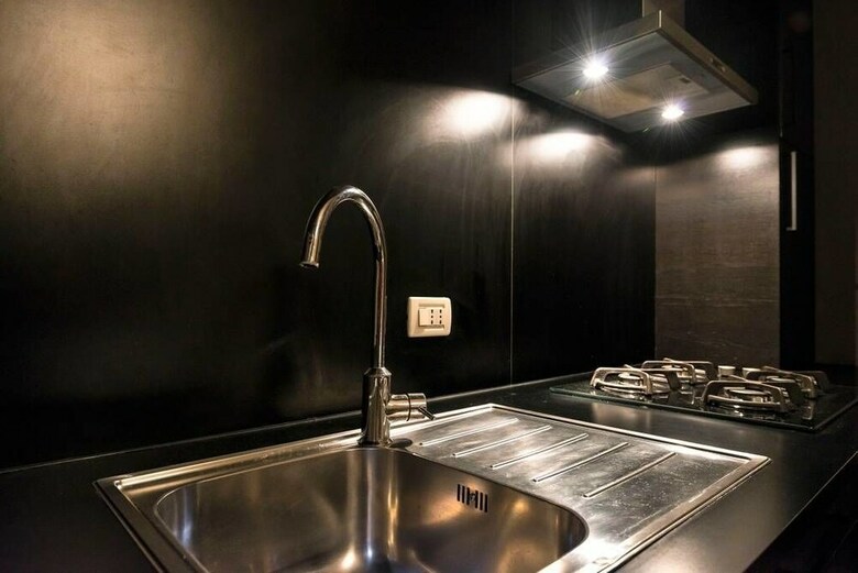 Downtown Luxury Design Apartment