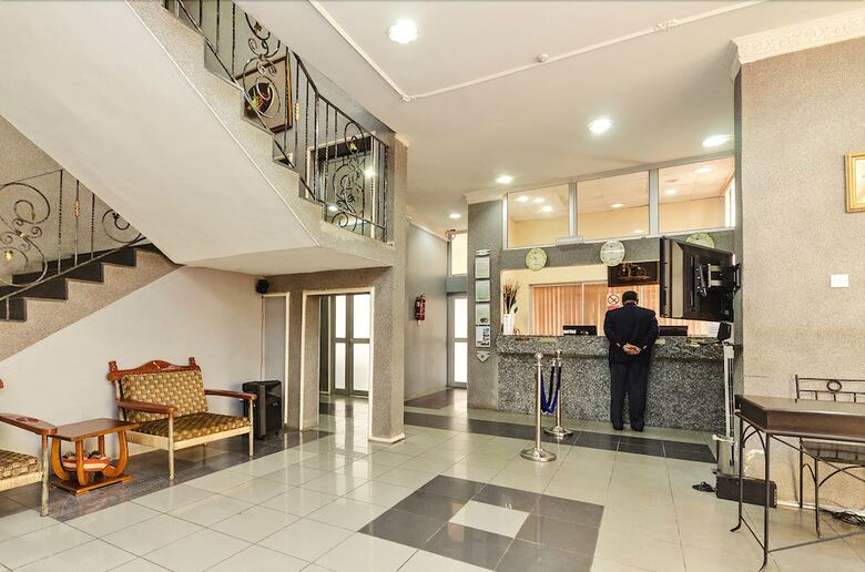 Aparthotel Peniel Apartment Ltd