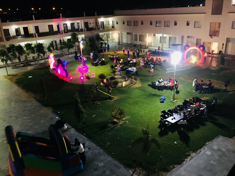 Hotel Kumkum Palace