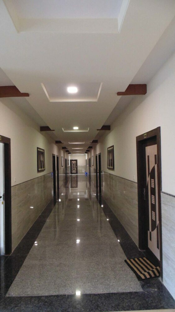 Hotel Kumkum Palace
