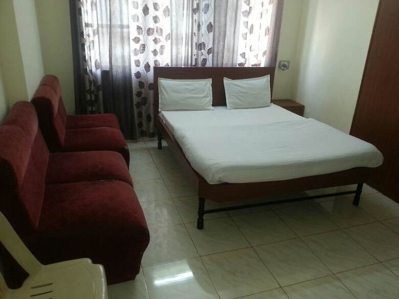 Hotel Dhruv Palace