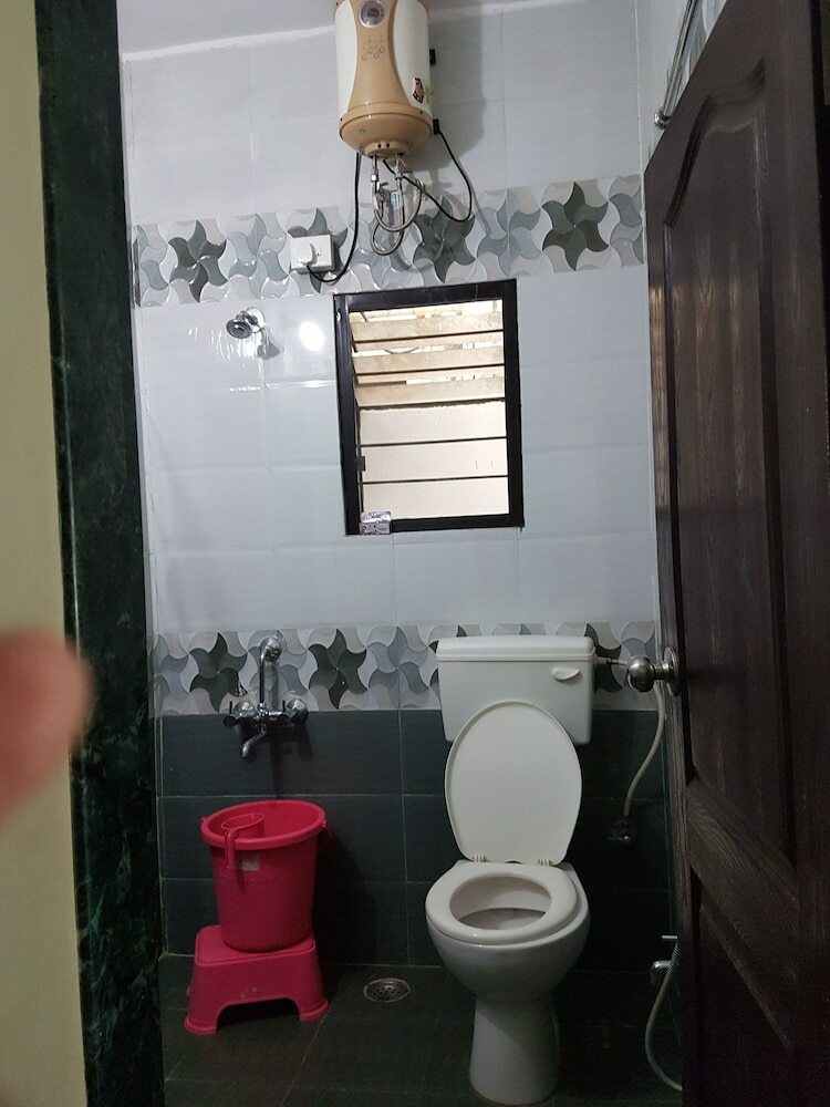 Hotel Dhruv Palace