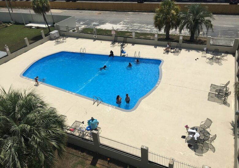 Hotel Araamda Inn