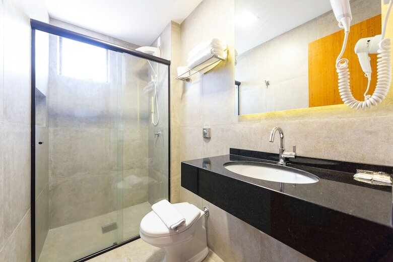 Hotel Lunes