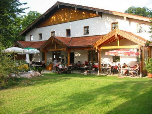 Hostal Gasthof Zum Ott