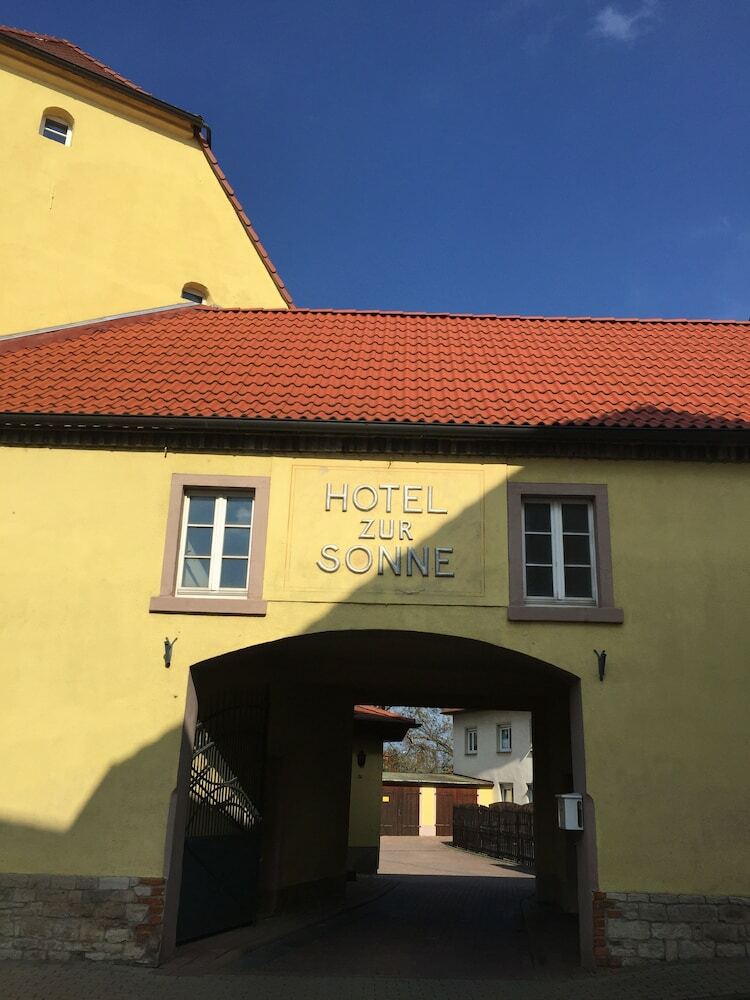 Hotel "zur Sonne"
