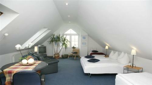 Hostal Hotel Lindenstra�e